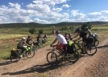 Alumnado De Escuela IDEO Participa En «Pedaleo Por Un Residuo Cero», El Reto Colectivo De Viajar En Bicicleta Sin Residuos Y Contribuir A La Conservación Del Medio Ambiente