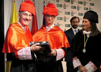 El Dr. Franklin García Fermín, Ministro De Educación Superior Ciencia Y Tecnología De Rep.Dom, Investido Honoris Causa Por Udima