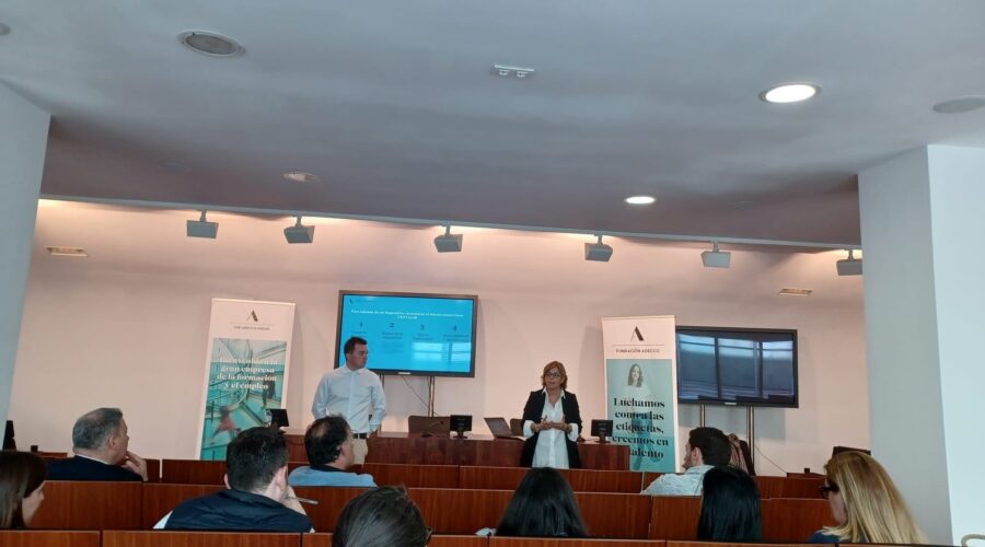 Expertos Del Mundo Laboral Destacan El Papel Crucial De Los Profesionales Sénior Para El Futuro De Teruel, En Una Jornada De La Fundación Adecco