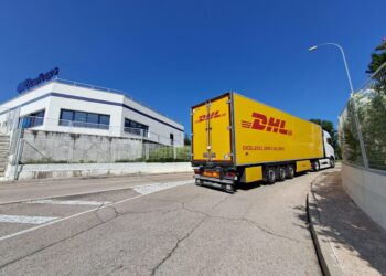 DHL Freight Realiza Su Primer Transporte, Completamente Sostenible, Con Un Camión Volvo FH 42 Tractor Electric