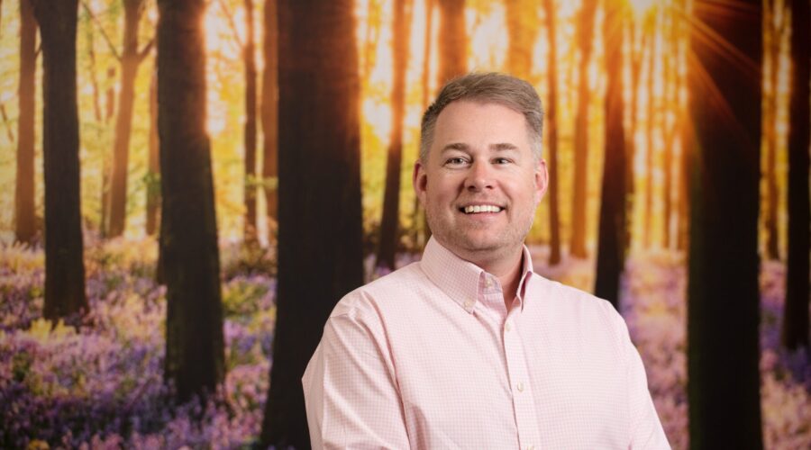 Asendia Anuncia Una Nueva Organización Estratégica Del Grupo Asendia Para Reforzar Su Posición En Soluciones De Comercio Electrónico Y El Nombramiento De Simon Batt Como Nuevo CEO De Su División Logística A Nivel Mundial