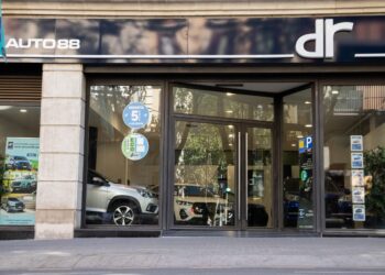 DR Automobiles: La Marca Italiana Llega A Barcelona Con Una Amplia Gama De Modelos Destacados