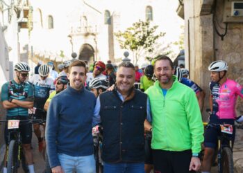 Javier Écija Y Beatriz Martínez Se Imponen En La  ‘II The Cañamon Bike Race’ De Budia