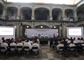 Gobierno De Oaxaca E Iberdrola México Iluminarán 10 Edificios Históricos Con El Proyecto Oaxaca Brilla