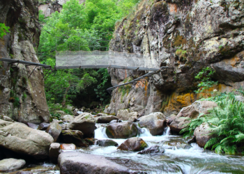 Gorges De Carança: El Tesoro Escondido De La Cerdanya Francesa Según El Hotel Esquirol