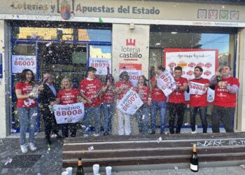 Lotería Castillo De Alaquàs, Vuelve A Repartir El Gordo De Navidad