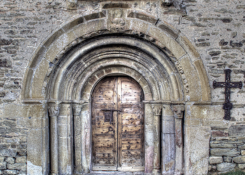 El Hotel Esquirol Recomienda Las Llaves De Las Iglesias De La Cerdanya, Un Conjunto De Rutas Para Descubrir Algunos De Los Templos Más Destacados Del Patrimonio Pirenaico