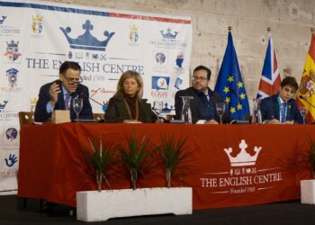 Jóvenes De Andalucía Y Canarias Trasladan A El Centro Inglés Los Debates Del Parlamento Europeo